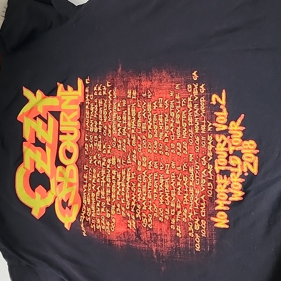 Izzy Osborne 2018 Tour Tee - Picture 3 of 7